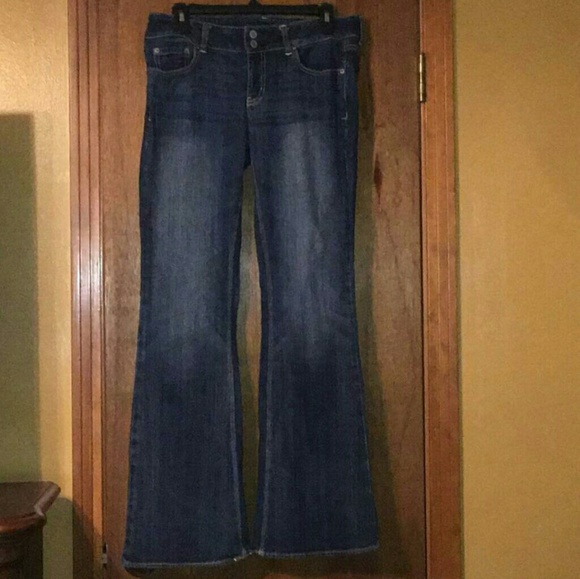 American Eagle Outfitters Denim - American Eagle Jeans